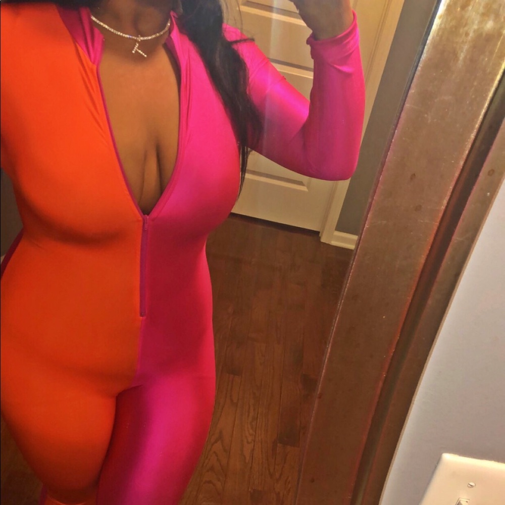 🧡💗 Color Block Jumpsuit 💗🧡 - Picture 3 of 3
